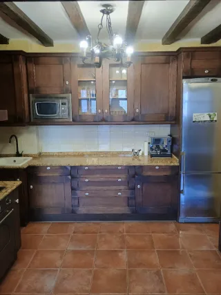 TXOCO/Local, Alquiler