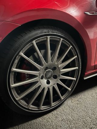 Llantas Oz Superturismo