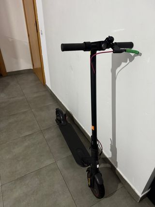 Patinete Eléctrico Xiaomi Pro 2 y casco