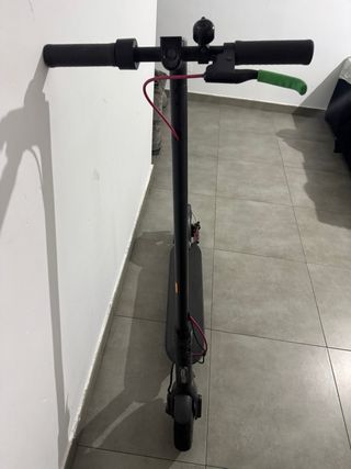 Patinete Eléctrico Xiaomi Pro 2 y casco