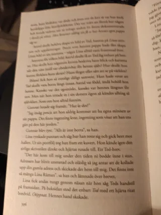 Dina färger var blå