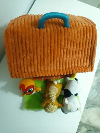 Casita Granja de Zenón Peluche sin usar