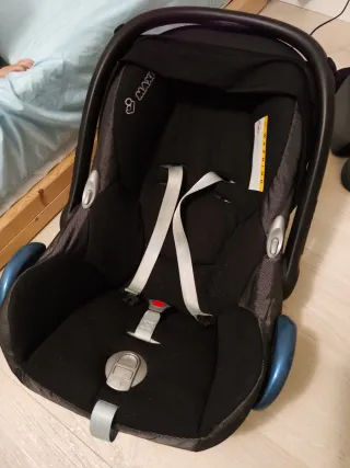 Silla de coche Maxi-Cosi casi nueva