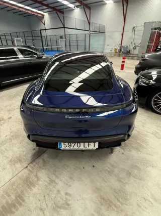 Porsche Taycan Turbo 2020