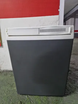 Nevera eléctrica portátil Crivit