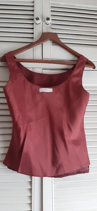 TOP DE FIESTA en tejido brocado.Sin estrenar