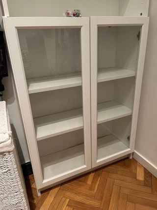 Estantería Billy IKEA puertas de cristal