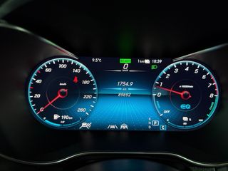 Mercedes GLC 300e 320cv 2021 AMG LINE 4MATIC