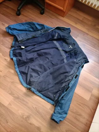 Chubasquero Real Sociedad Azul y Negro