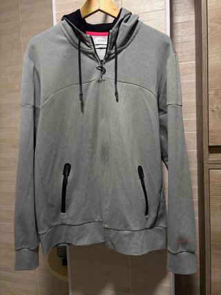 Chaqueta Esprit Tech con Capucha Gris