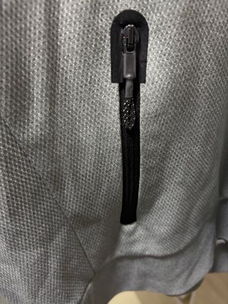 Chaqueta Esprit Tech con Capucha Gris