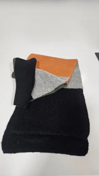 Bufanda de lana multicolor