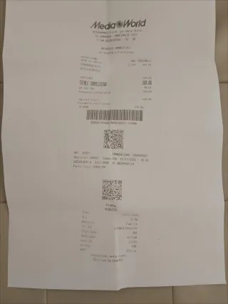 Oppo A6 Pro 5G scatola e telefono