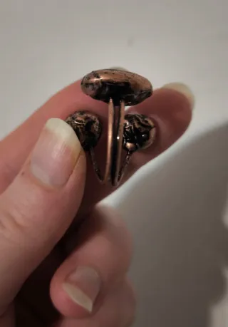 Anillo cobre ajustable con cristales naturales