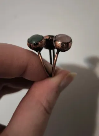 Anillo cobre ajustable con cristales naturales