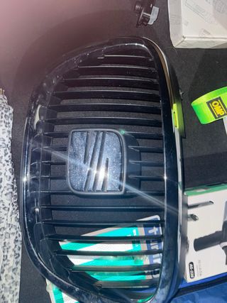 Calandra Seat Leon MK2 / Leon 1 Original