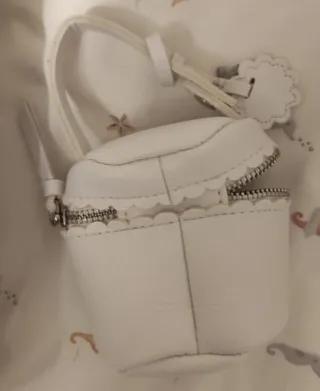 Funda chupete Pasito a Pasito blanca