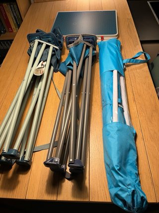Equipo de Camping 2 Sillas Mesa Plegable Sombrilla