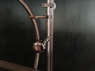 Fregadero industrial doble con ducha