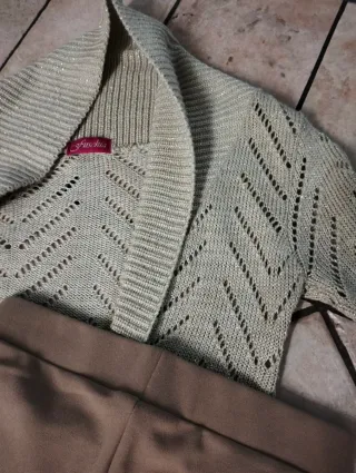 Completo donna beige e oro