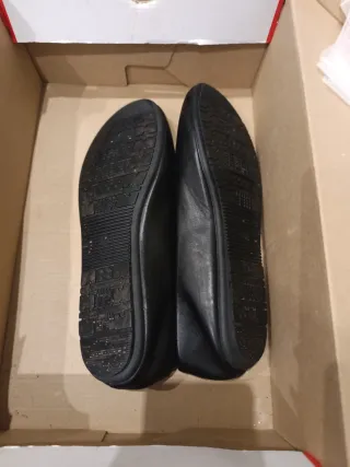 Manoletinas negras un solo uso muy cómodas y tiern