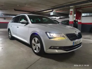 Skoda Superb Combi DSG 2017