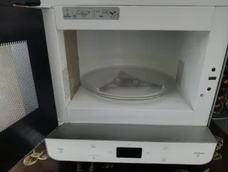 Microondas Whirlpool MAX