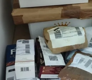 Lotto 3 pacchi smarriti corrieri sorpresa