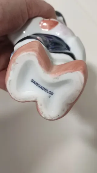 Figura de ceramica Castro Sargadelos, Concheiro.