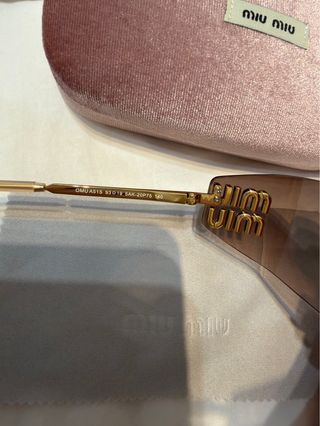 Occhiali da sole Miu Miu