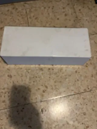 Piloto trasero izquierdo para remolques o vehículo