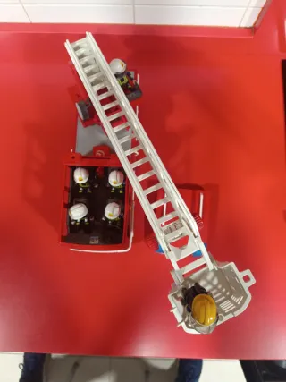 Equipo completo Bomberos de Playmobil.