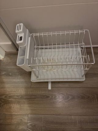 Escurridor de platos blanco
