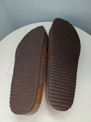 Sandalias Oysho Marrón Talla 40 Nuevas