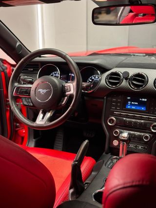 Ford Mustang Special 3.7L V6