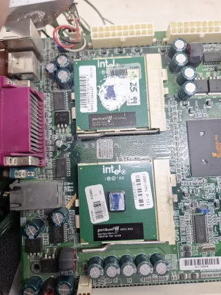 Placa Base Supermicro 370DLE Antigua