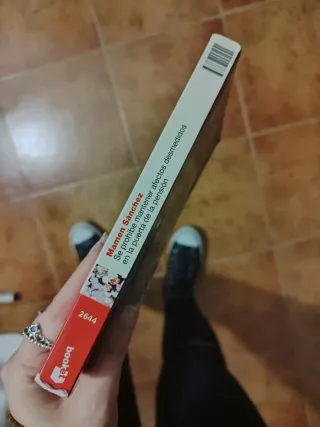 Se prohíbe mantener afectos desmedidos en la pu...