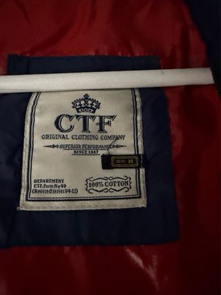 Plumas Cortefiel Azul. zara.bershka.levis.pepe.je