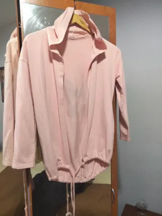 Sudadera rosa con capucha y Mickey