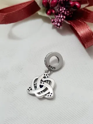 Charm Cuore Nodo Celtico Blu in argento S925