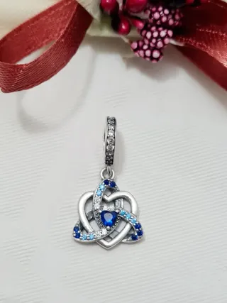 Charm Cuore Nodo Celtico Blu in argento S925