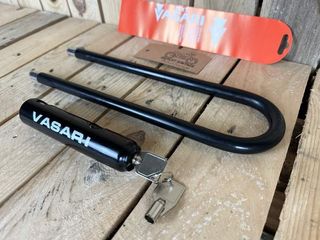 Candado Vasari Antirrobo En U Para Moto