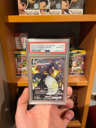 Carta Pokémon Charizard VMAX Shiny Star V PSA 10