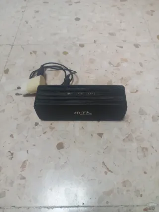 Mini Radio FM USB Cargador M.T.K