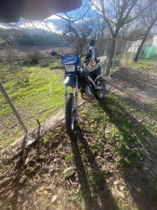 Ryz Enduro Moto