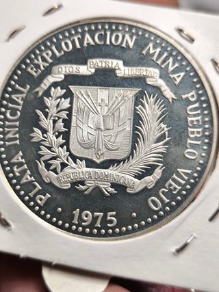Moneda Plata Arte Taino 10 Pesos Rep. Dominicana 1