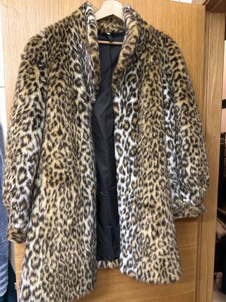 Chaqueta pelo leopardo