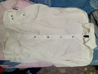 Lote 4 Camisas Talla S (Rosa M)