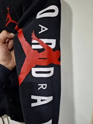 Sudadera niño talla 10/12 años jordan color negro