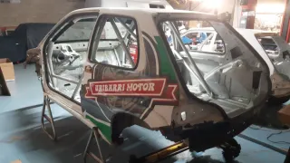 Carrocería Citroën Saxo Rally Barras OMP